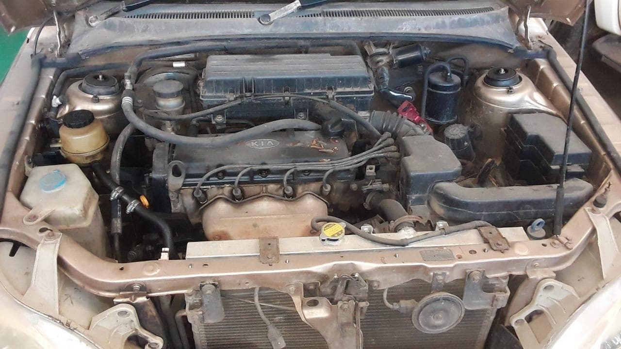 KIA RIO · — imagen 10