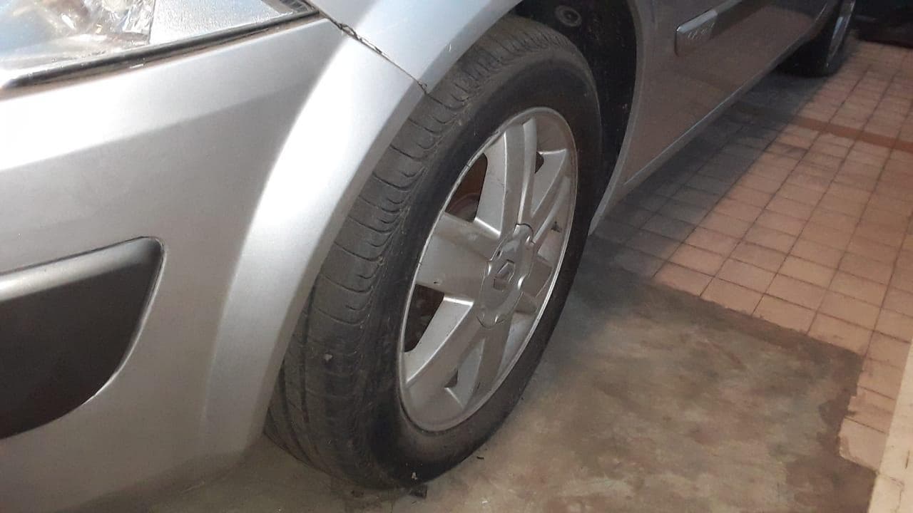 Renault Megane 1.6 · — imagen 4