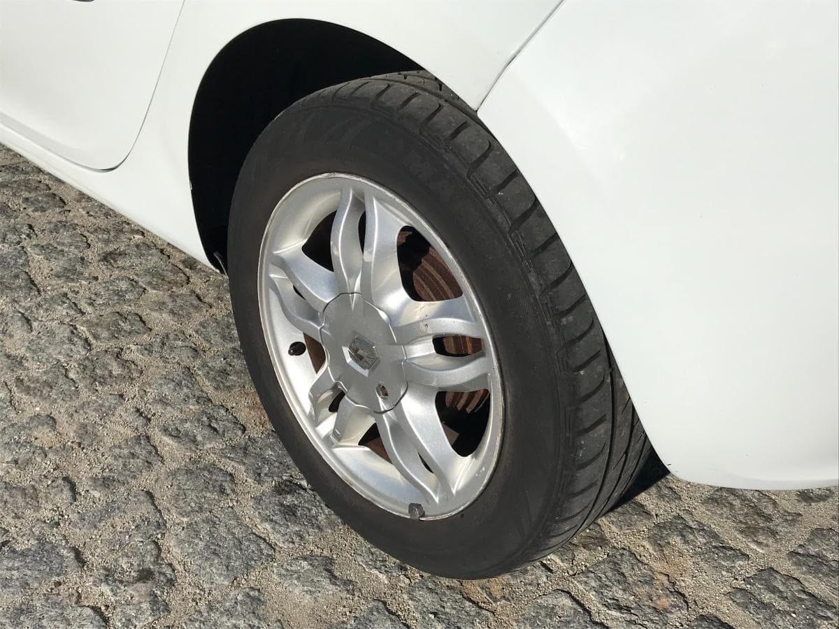 Renault Clio 1.5 DCI · Ano 2008 — imagem 11