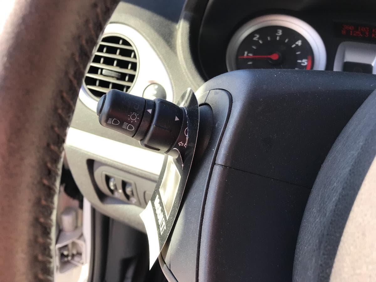Renault Clio 1.5 DCI · Ano 2008 — imagem 27