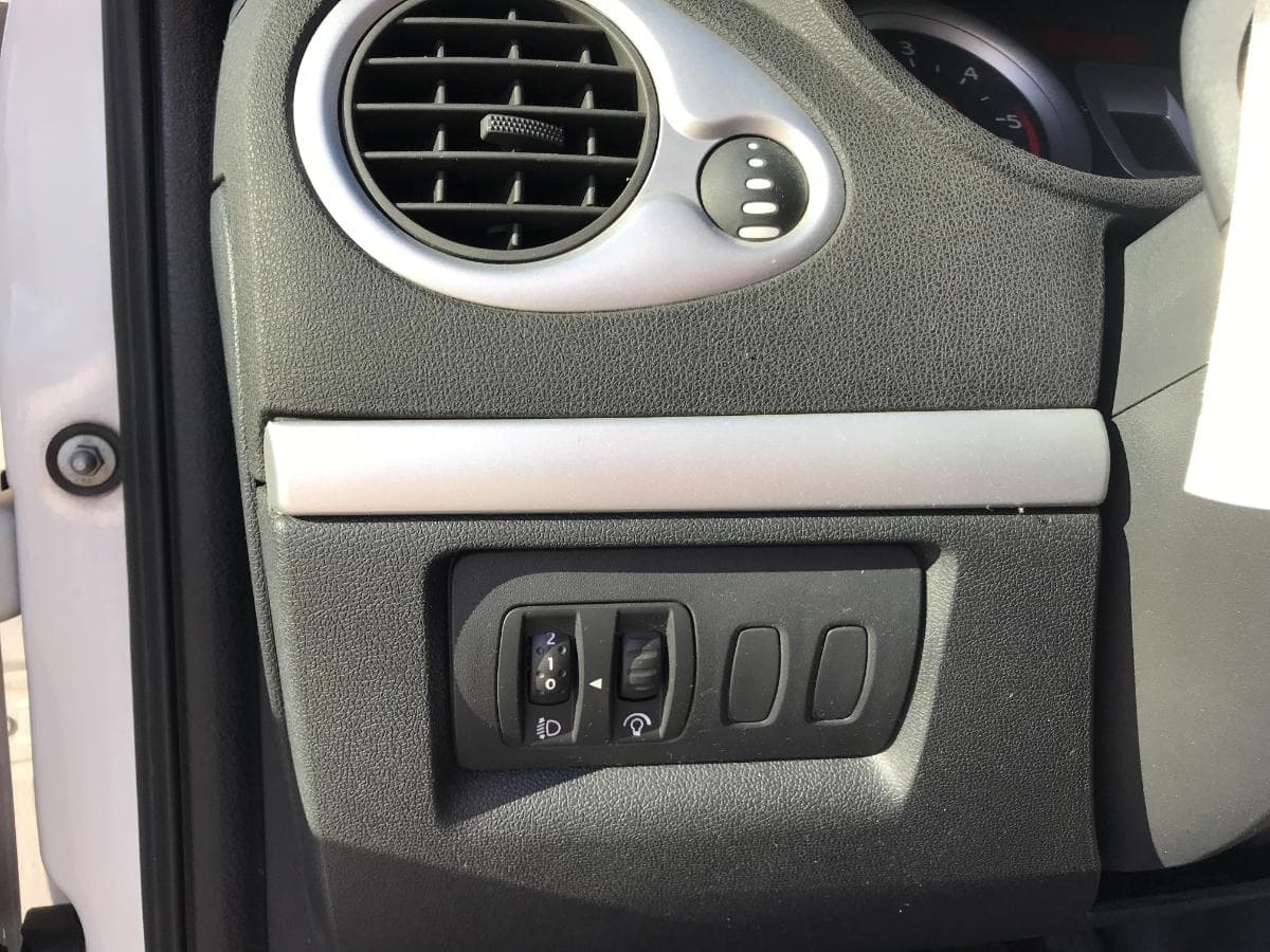 Renault Clio 1.5 DCI · Ano 2008 — imagem 28