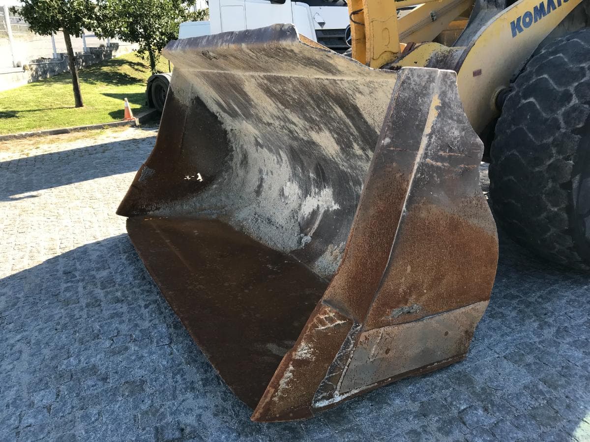Pá carregadora Komatsu WA380 — image 6