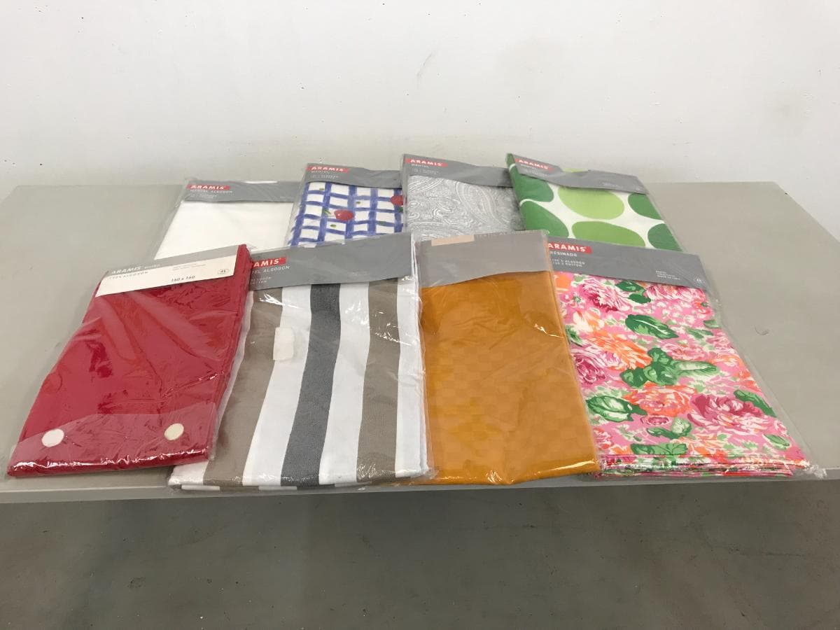 Towels — image 1