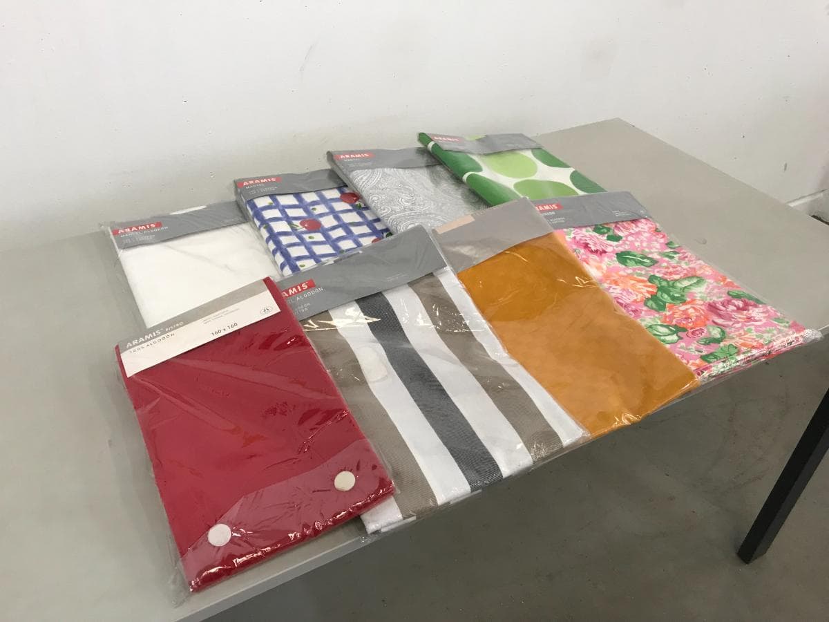 Towels — image 2