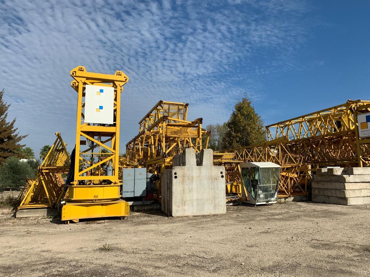Grua Torre · Comedil CT602 — imagem 1
