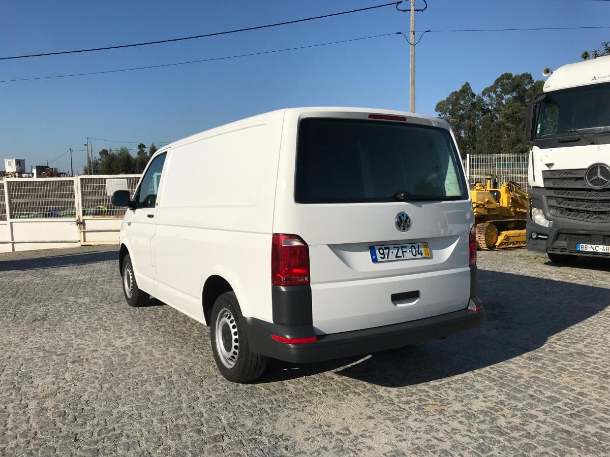Volkswagen Transporter 2.0 TDI · Ano 2019 — imagem 4
