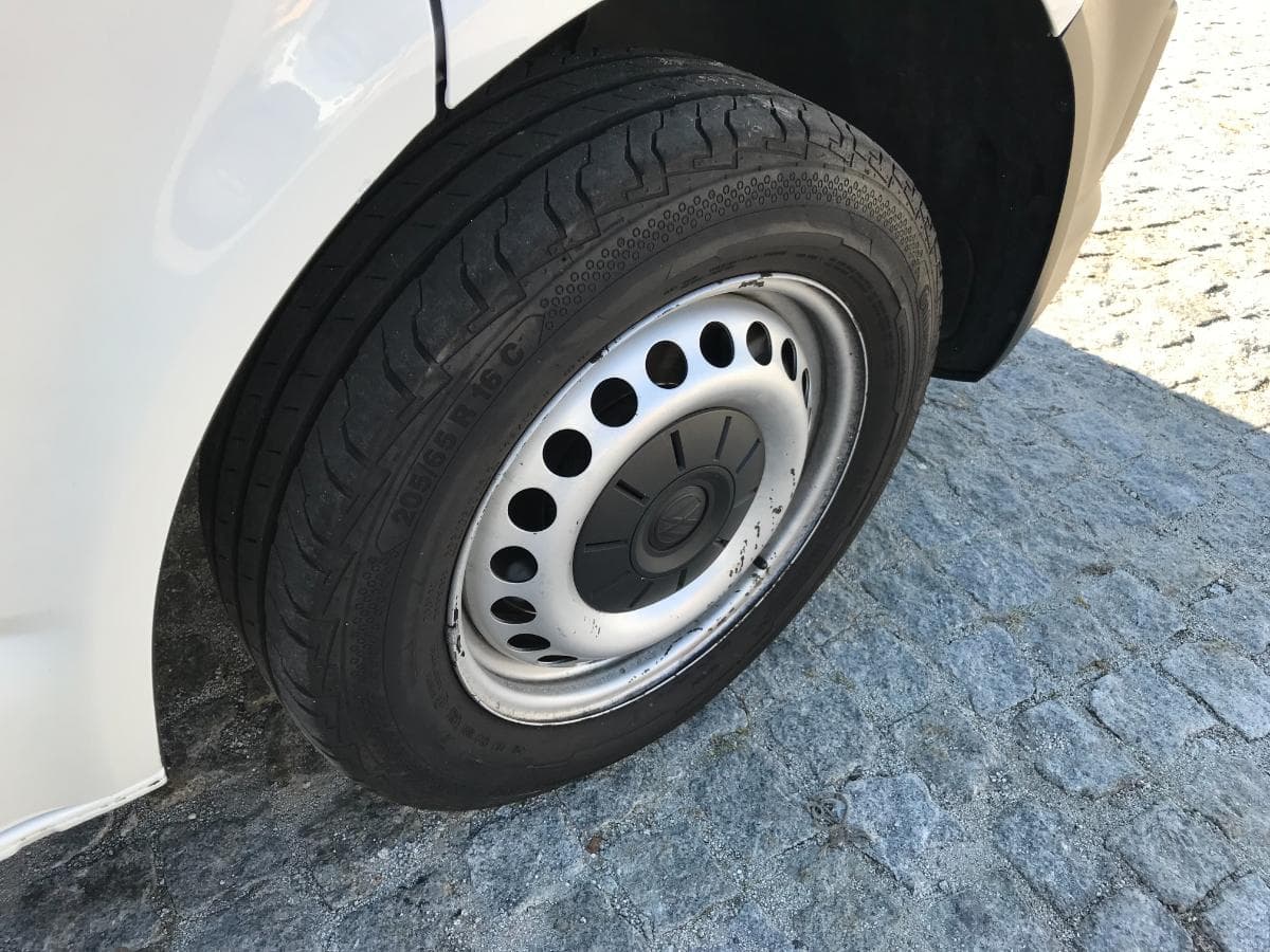 Volkswagen Transporter 2.0 TDI · Ano 2019 — imagem 10
