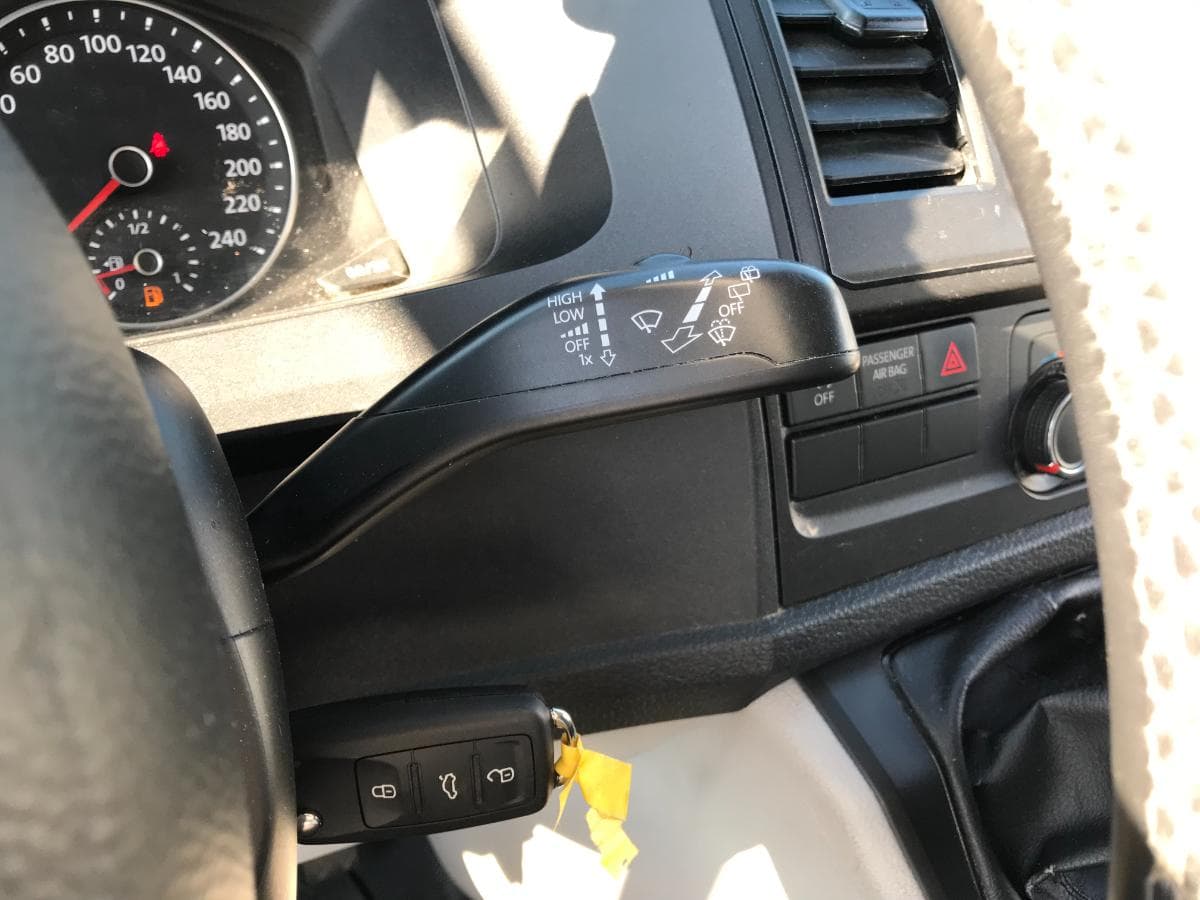Volkswagen Transporter 2.0 TDI · Ano 2019 — imagem 18