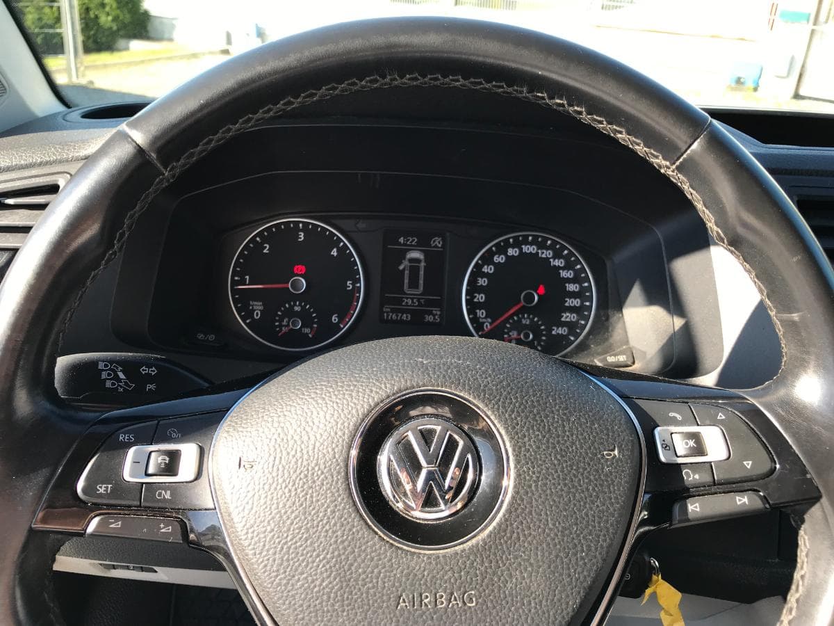 Volkswagen Transporter 2.0 TDI · Ano 2019 — imagem 23