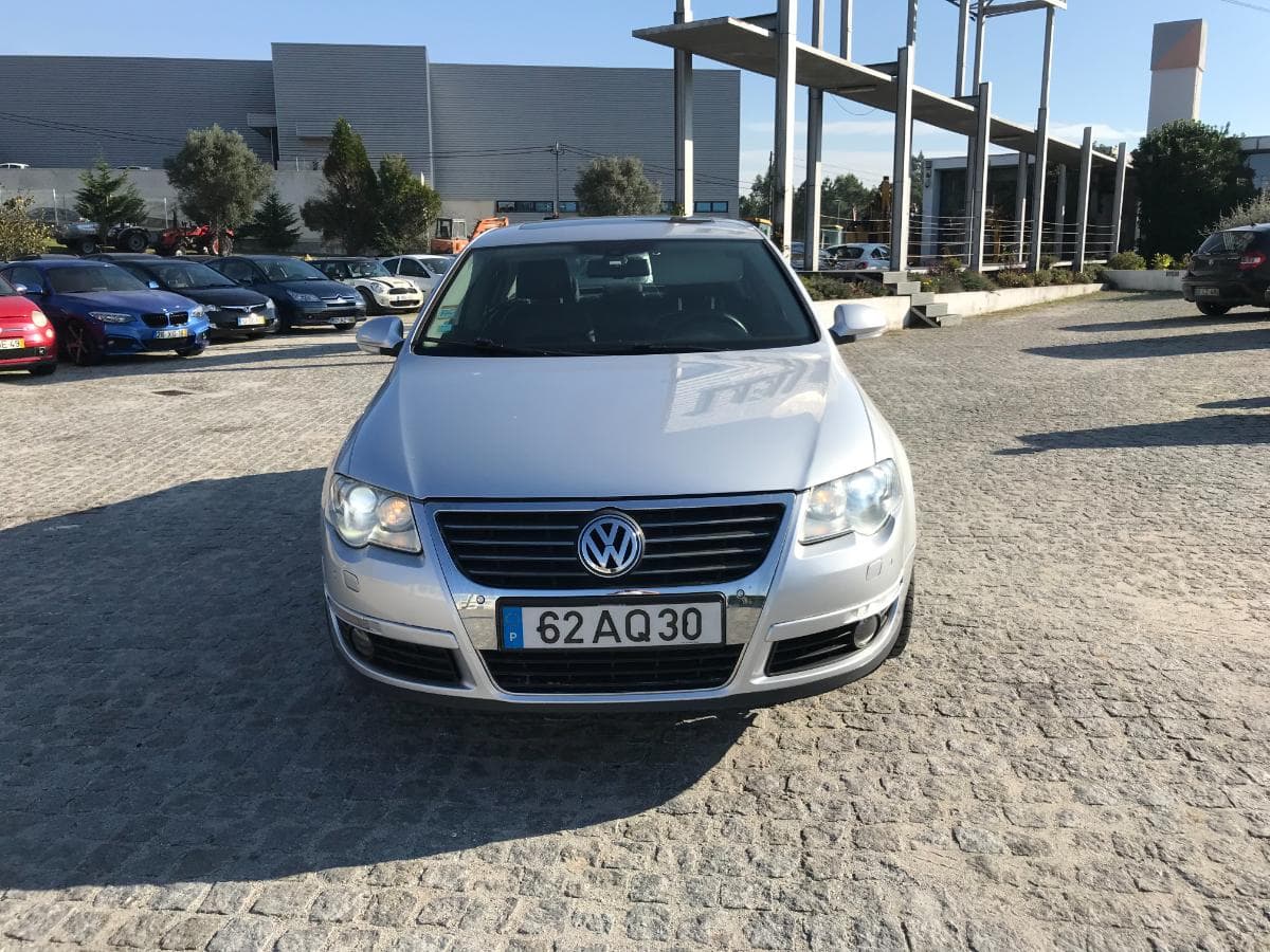 Volkswagen Passat 2.0 TDI · Ano 2005 — imagem 2