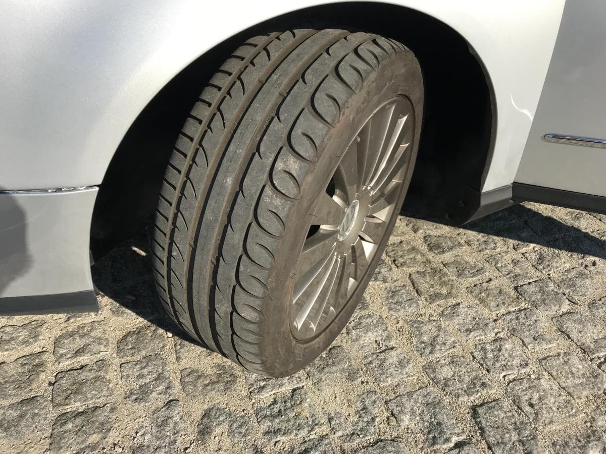 Volkswagen Passat 2.0 TDI · Ano 2005 — imagem 12