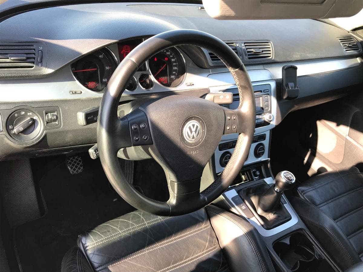 Volkswagen Passat 2.0 TDI · Ano 2005 — imagem 16