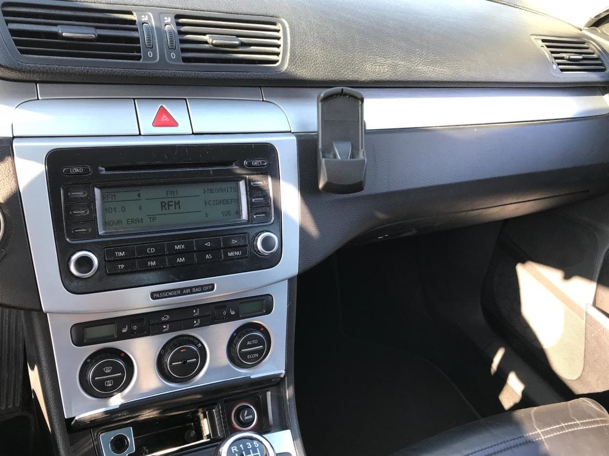 Volkswagen Passat 2.0 TDI · Ano 2005 — imagem 25