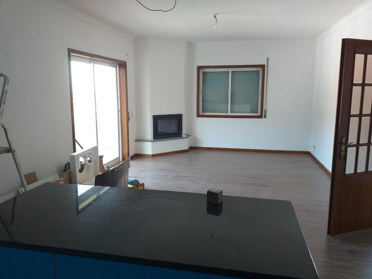 Apartamento T3 + Garagem · Santo Tirso — imagen 3