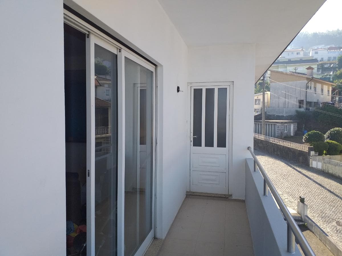 Apartamento T3 + Garagem · Santo Tirso — imagen 21