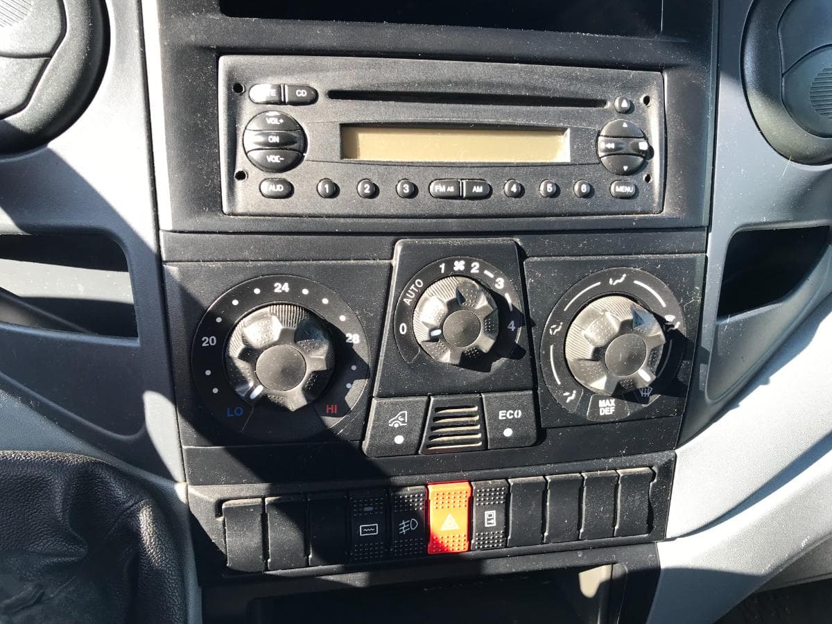 Iveco Daily 29L12 · Ano 2008 — imagem 20