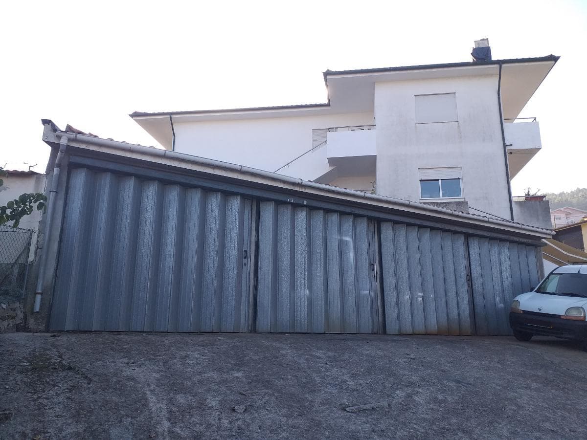 Apartamento T3 + Garagem · Santo Tirso — imagen 2