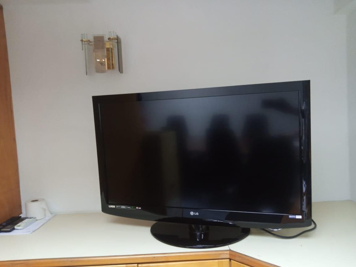 TV LG. · — imagem 1