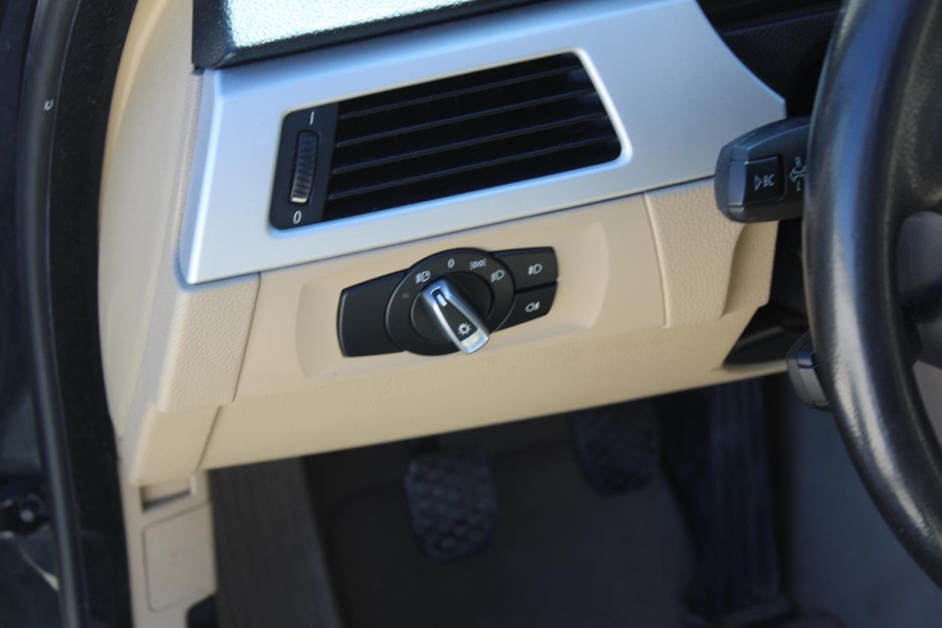 BMW 320D · Ano 2008 — imagem 18