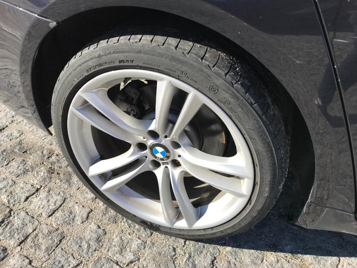 BMW 740D · Ano 2010 — imagem 15