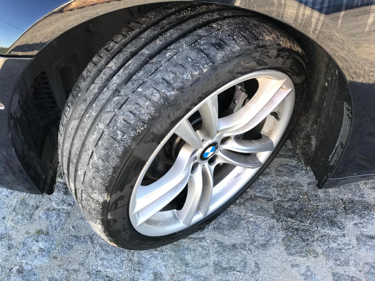 BMW 740D · Ano 2010 — imagem 16