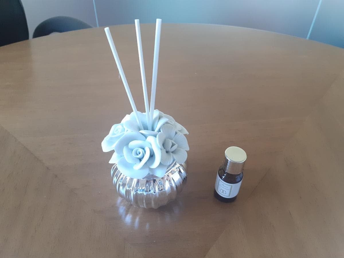 Suportes + ambientador + Castiçal + Espelhos + Fonte de água + Ambientadores c/ suporte  + Artigos em Prata + Artigos de Decoração + Placas + Ambientadores + Talheres — imagen 16