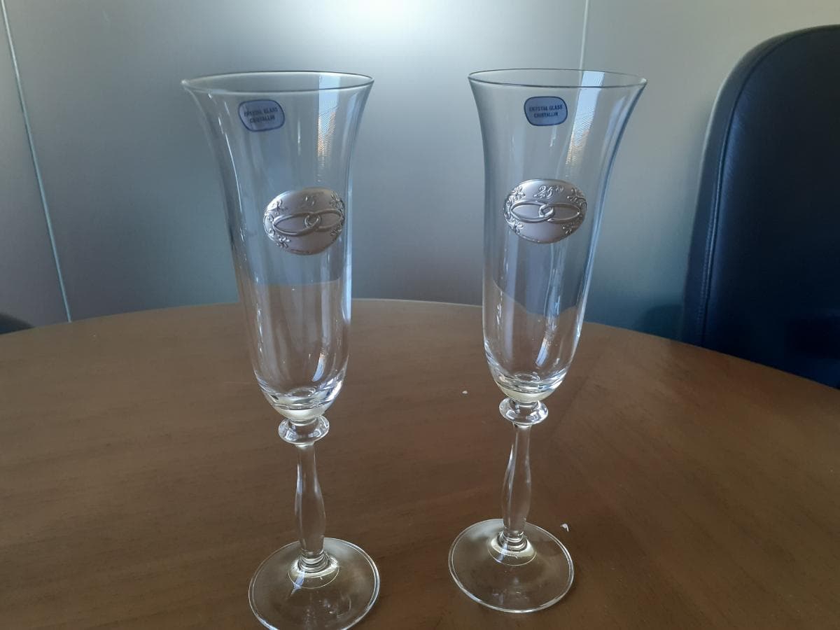 Produto em Cristal + Estojos de vinho em prata  + Artigos em Cristal + Copos em Vidro Pintado + Copos + Jarras decorativas — image 13