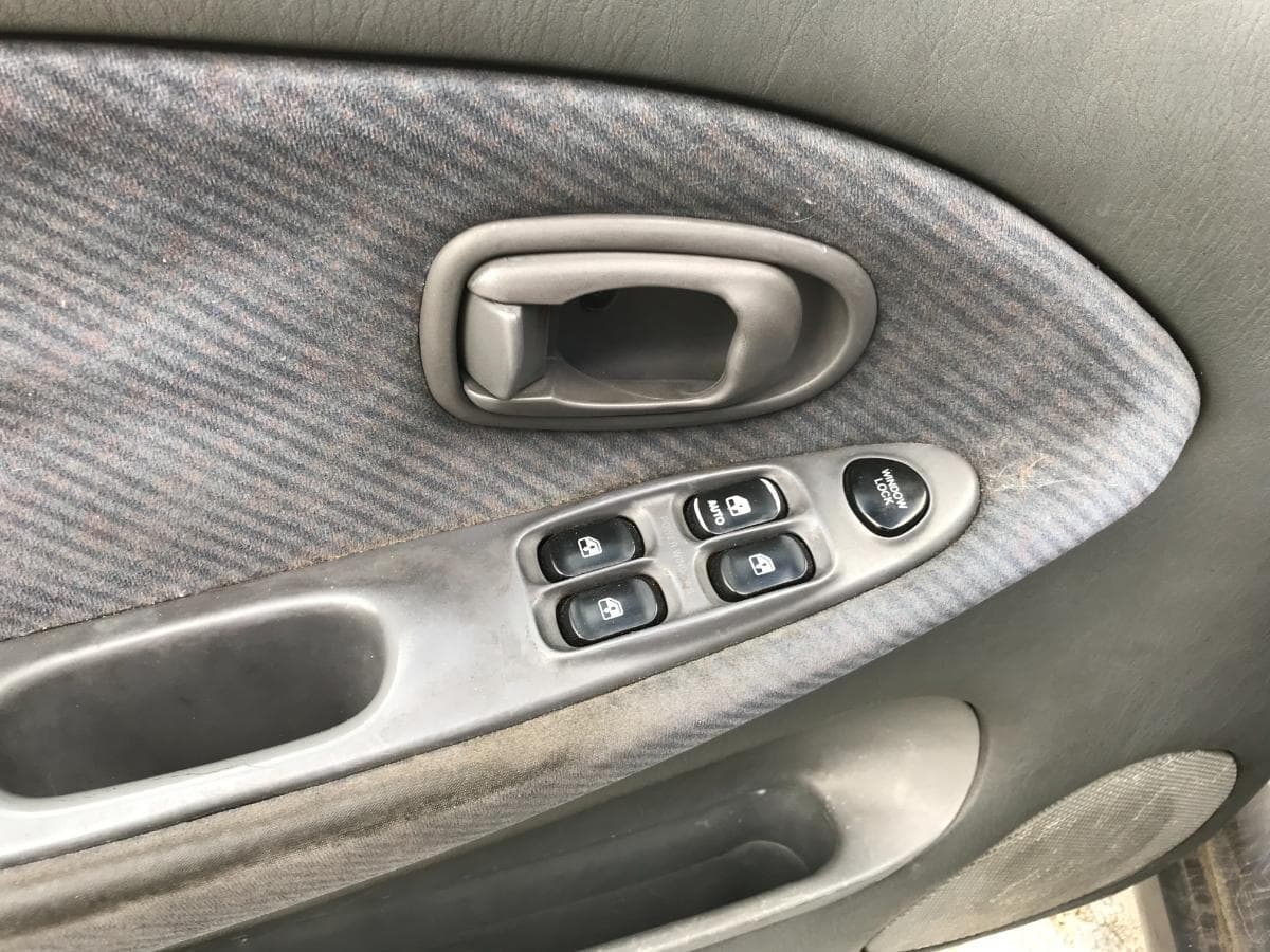 Hyundai Lantra 1.9 D · Ano 1999 — imagem 23