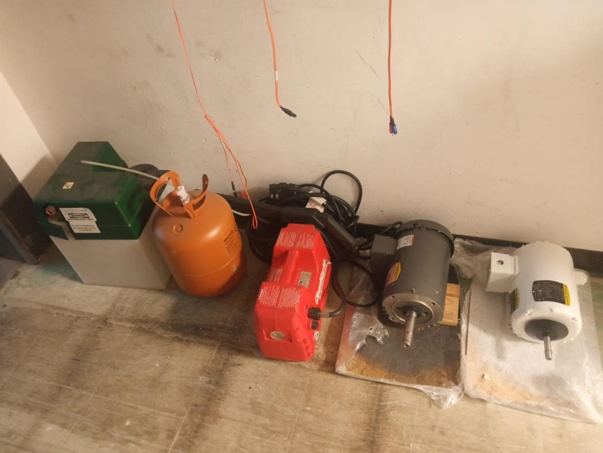 Miscellaneous equipment · — image 2