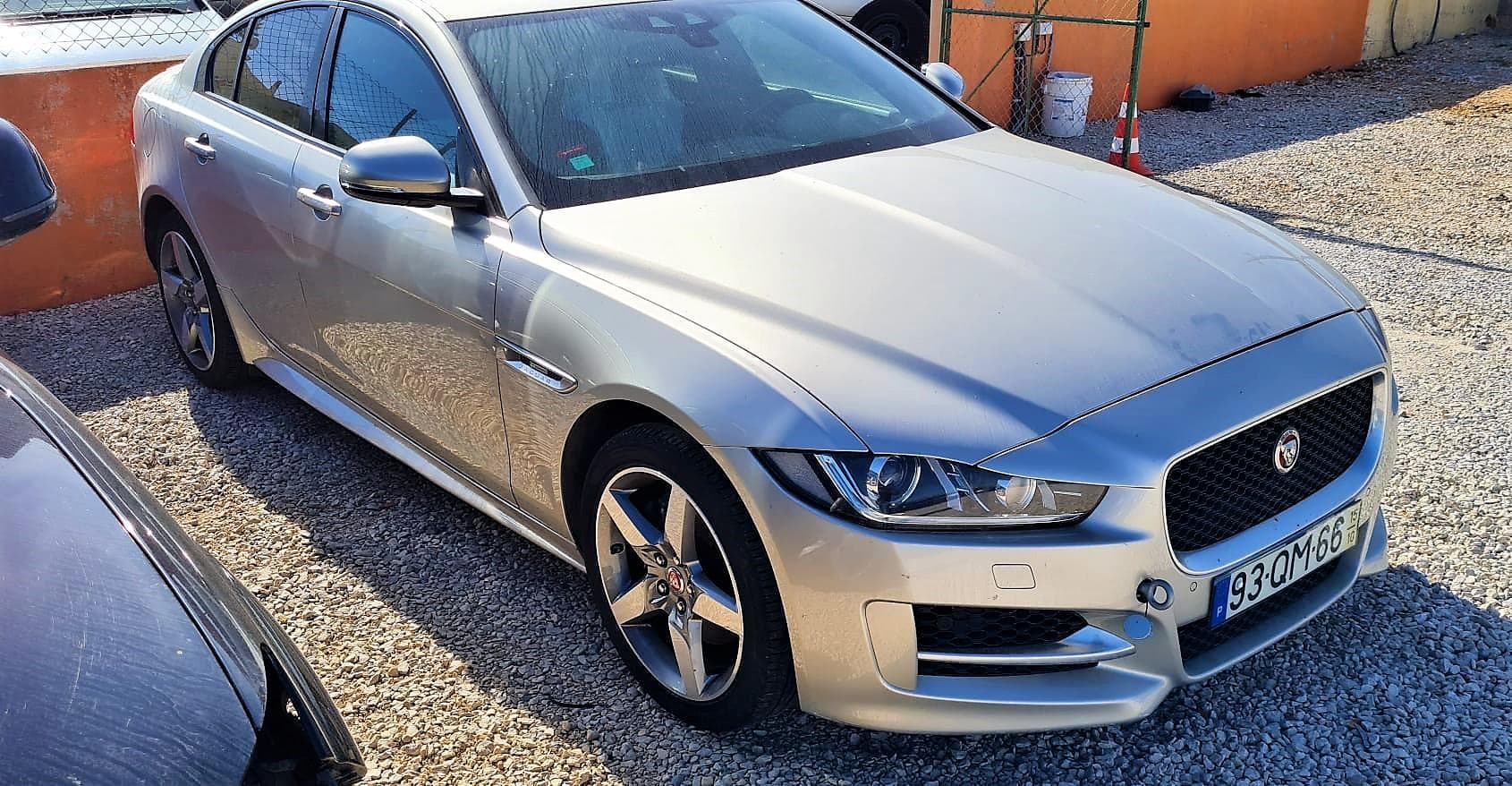 Jaguar XE 2.0D R Sport — imagem 1