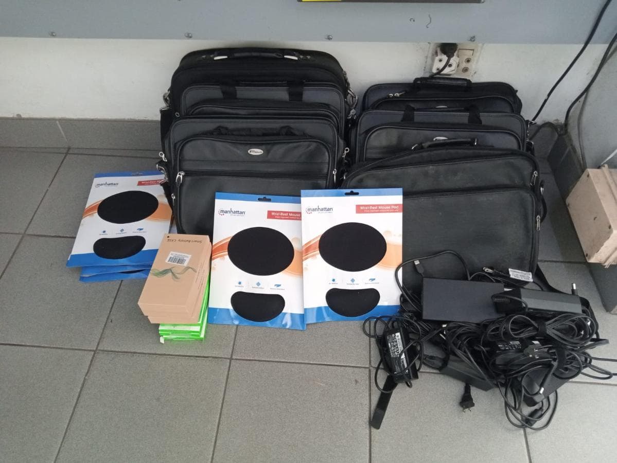 Diverso equipamento · — imagen 2