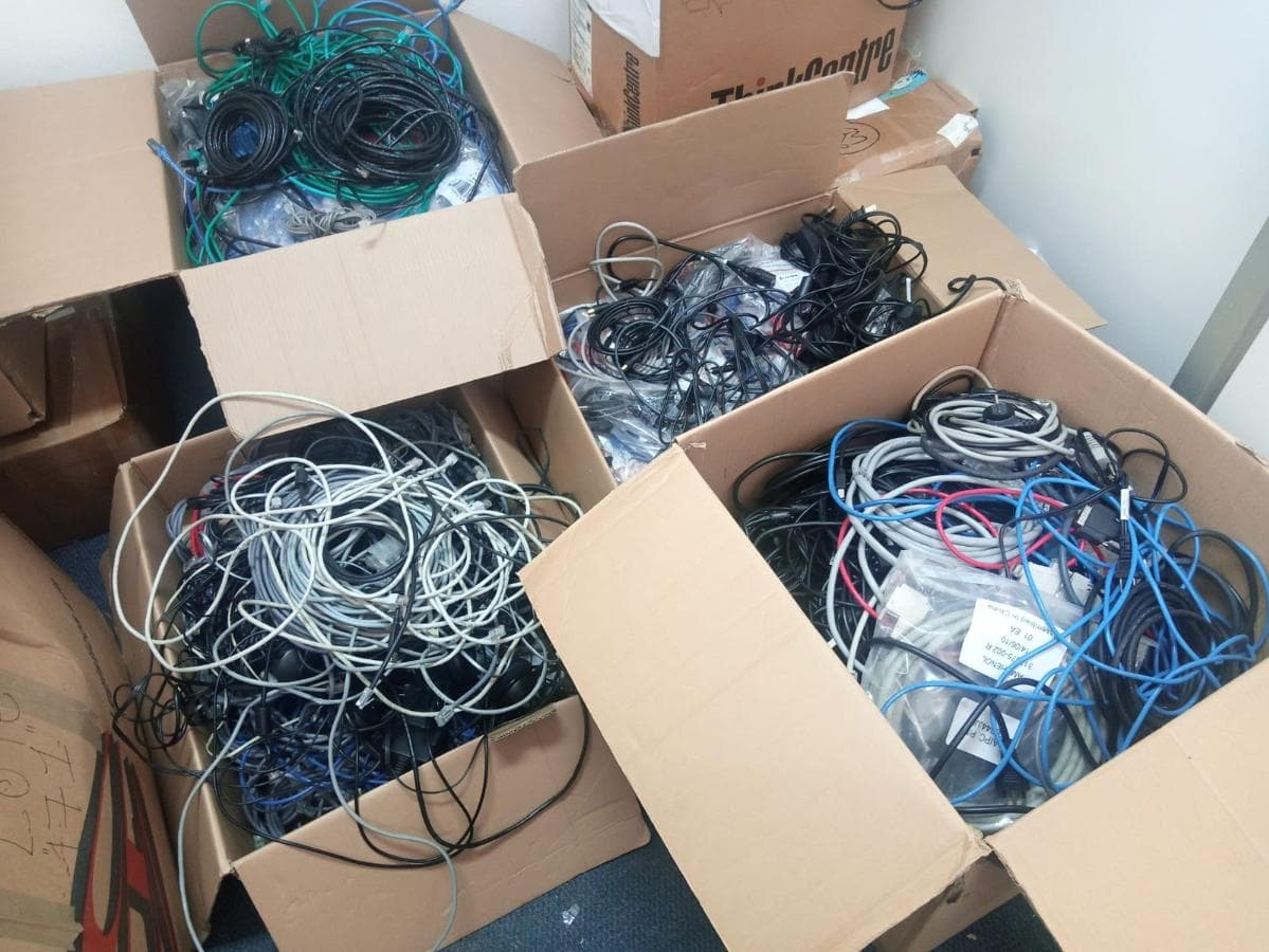 Cabos para computador · — imagen 2