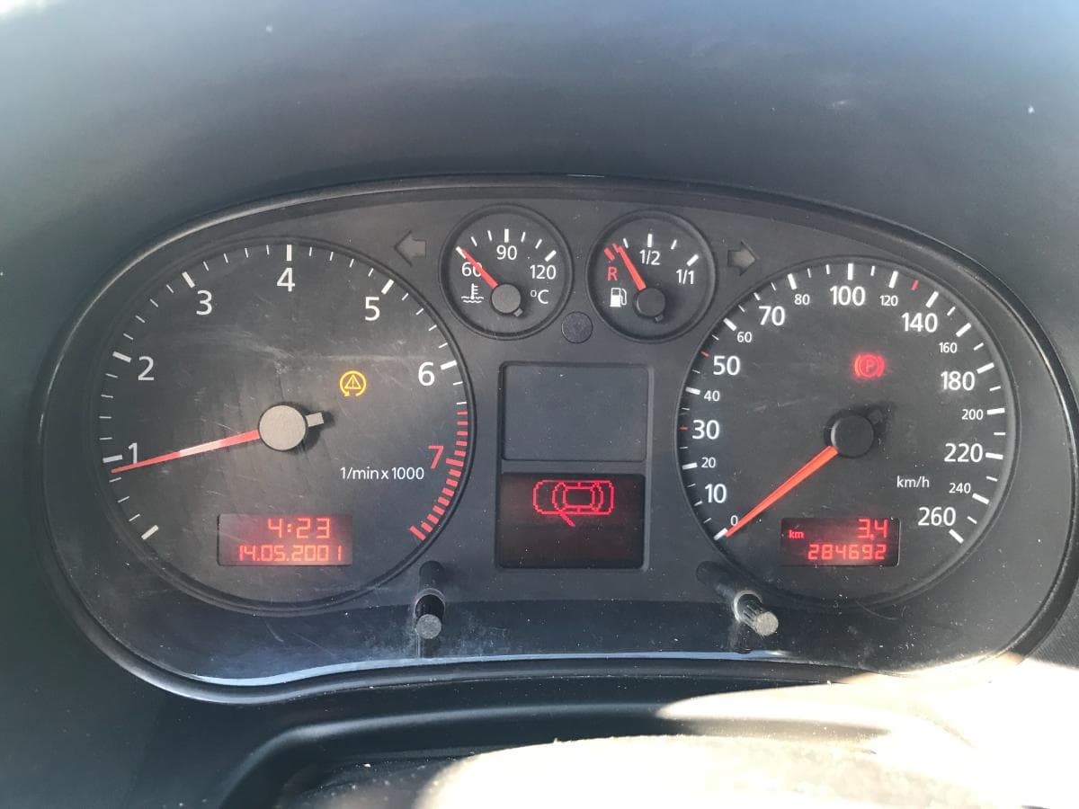 Audi A3 1.9 TDI · Ano 2001 — imagem 18