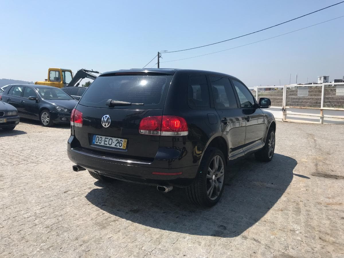 Volkswagen Touareg 2.5 TDI · Ano 2005 — image 8