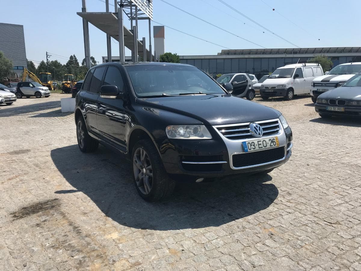 Volkswagen Touareg 2.5 TDI · Ano 2005 — image 1
