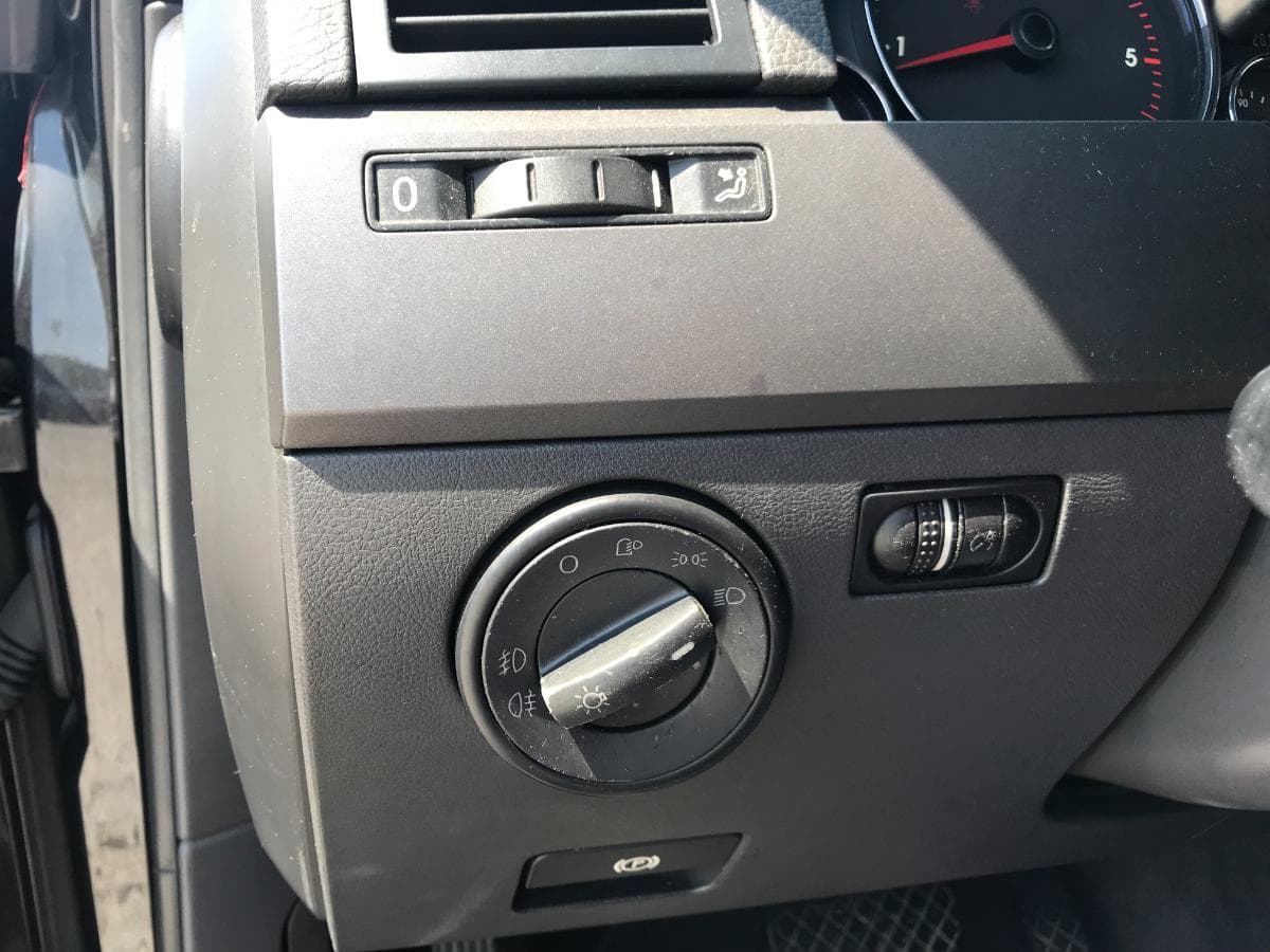 Volkswagen Touareg 2.5 TDI · Ano 2005 — image 29
