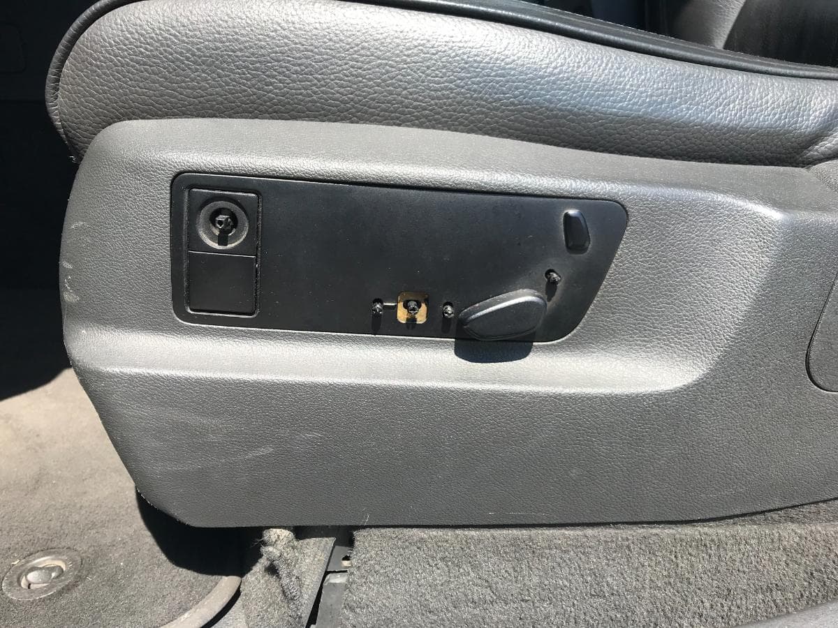 Volkswagen Touareg 2.5 TDI · Ano 2005 — image 33