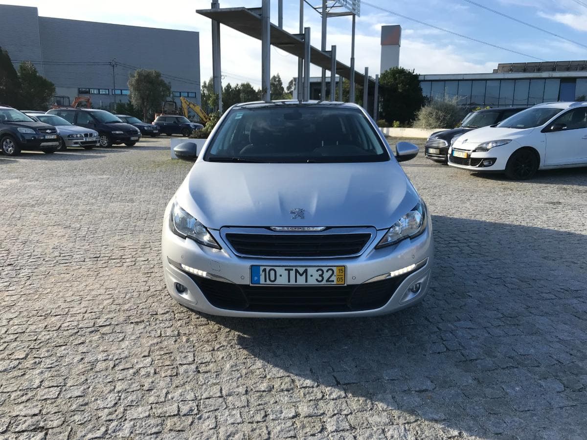 Peugeot 308 SW 1.6 Blue HDI · Ano 2015 — imagen 2