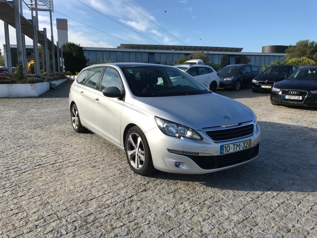 Peugeot 308 SW 1.6 Blue HDI · Ano 2015 — imagen 1
