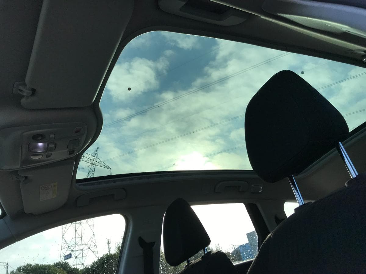 Peugeot 308 SW 1.6 Blue HDI · Ano 2015 — imagen 13