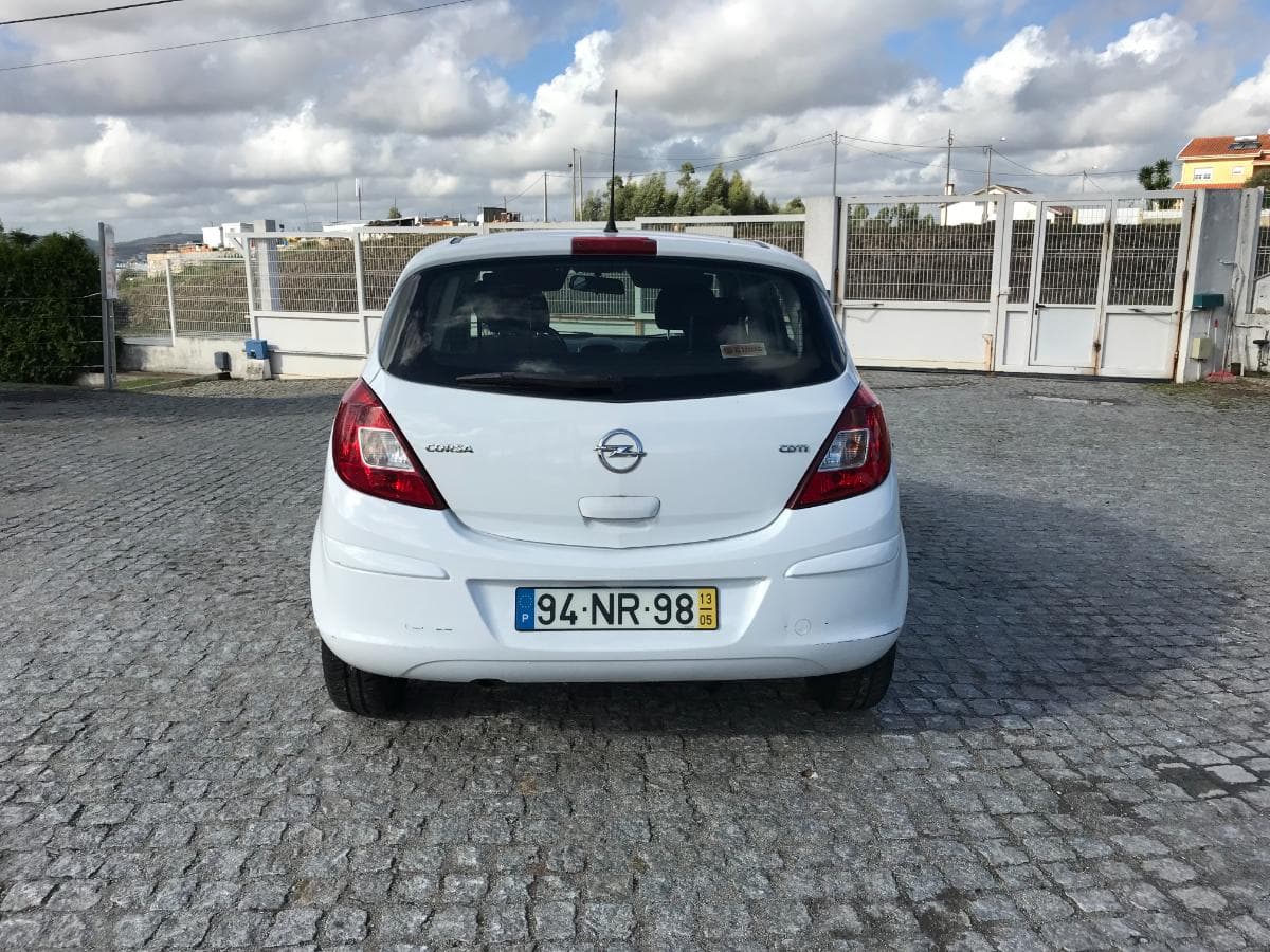 Opel Corsa 1.3 CDTI · Ano 2013 — imagen 7