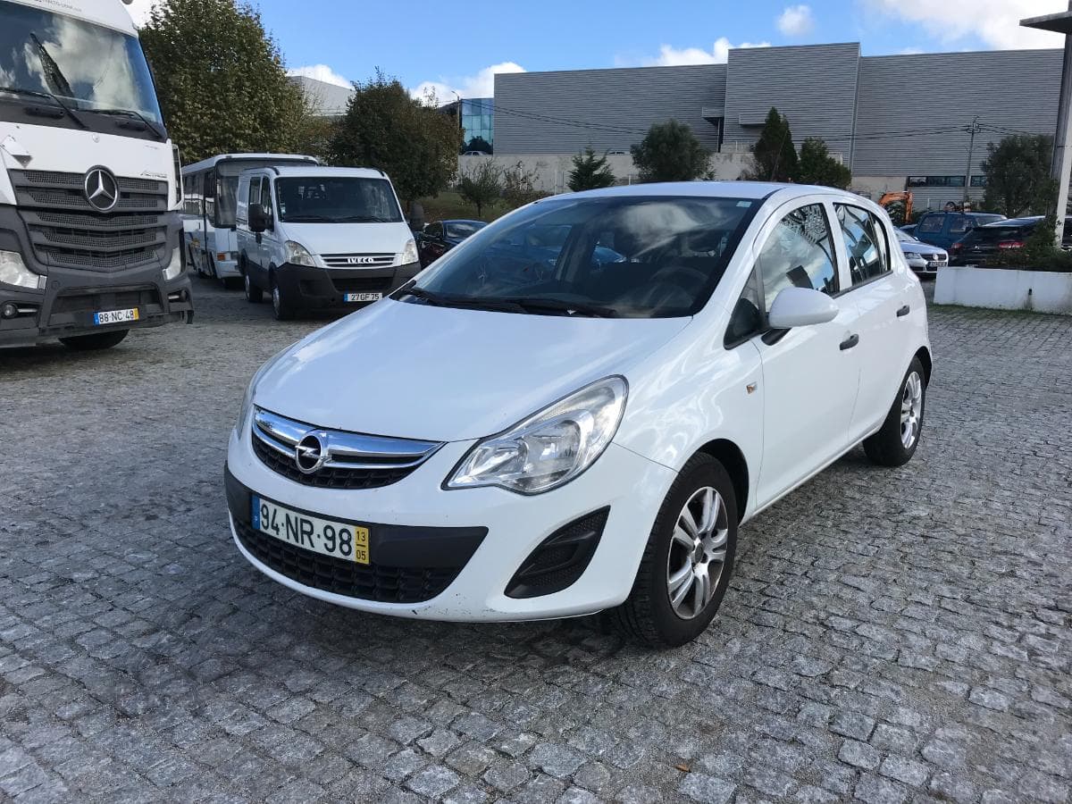 Opel Corsa 1.3 CDTI · Ano 2013 — imagen 5