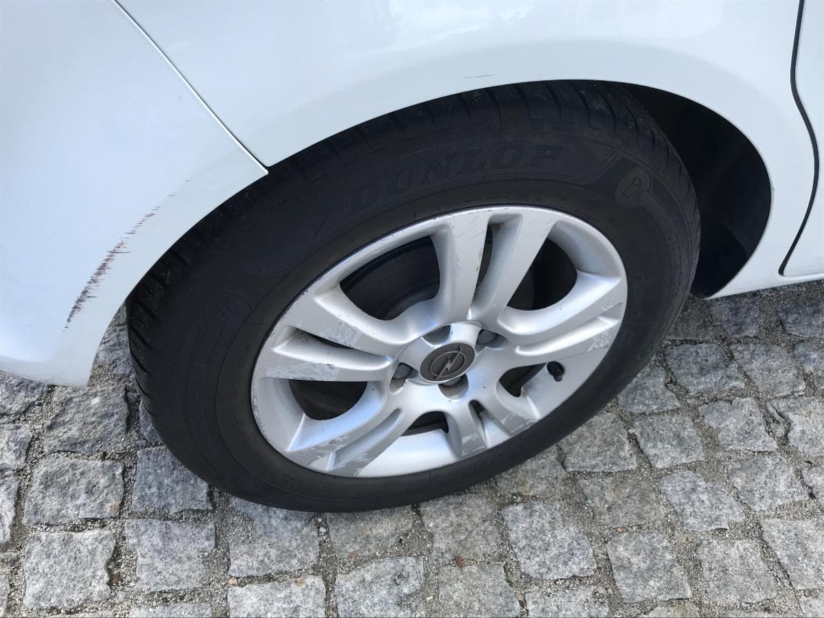 Opel Corsa 1.3 CDTI · Ano 2013 — imagen 17