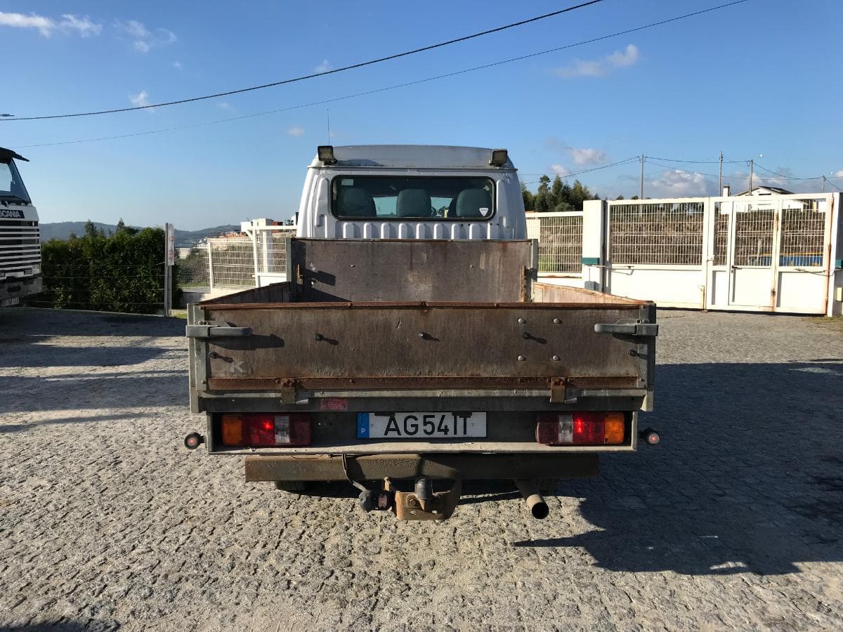 Toyota Dyna Cabine Dupla · 6 Lugares — imagem 5