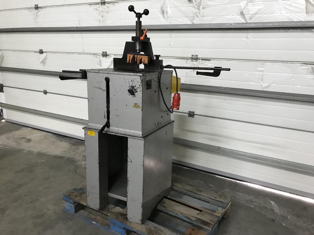 Equipamento Carpintaria — imagem 1