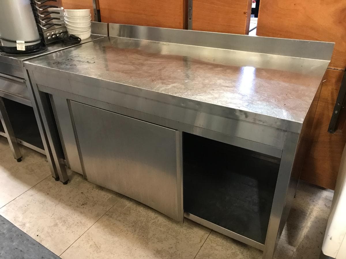 Mueble de acero inoxidable — imagen 2