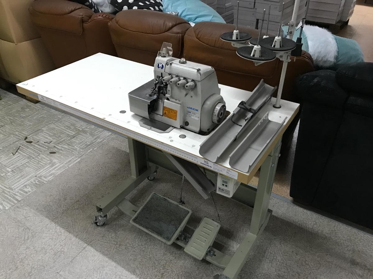 Máquina Costura — imagen 3
