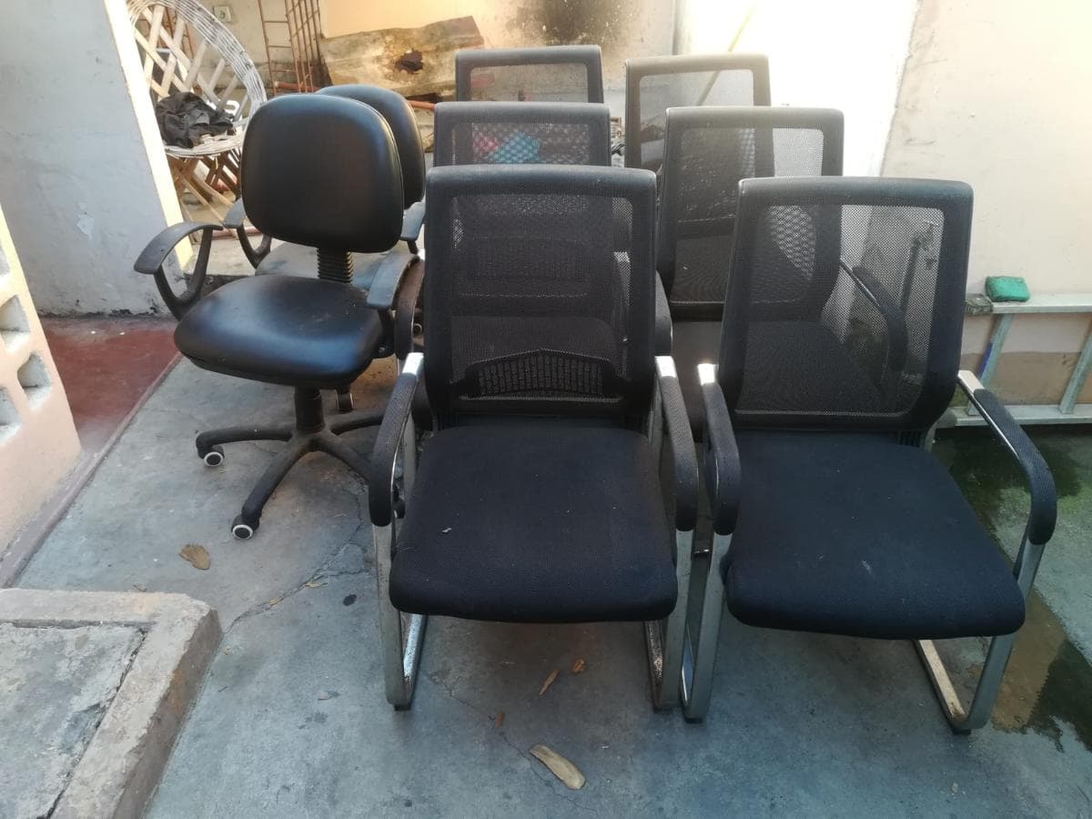 Mobiliario de oficina ·