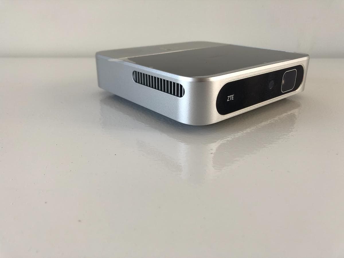 Proyector ZTE — imagen 8