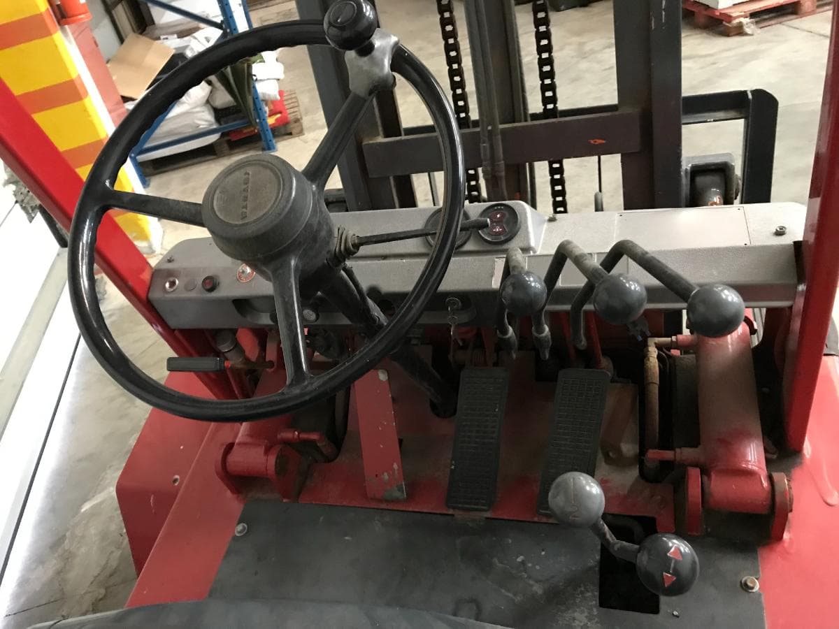 Empilhador Toyota 2500 Kg — imagen 8
